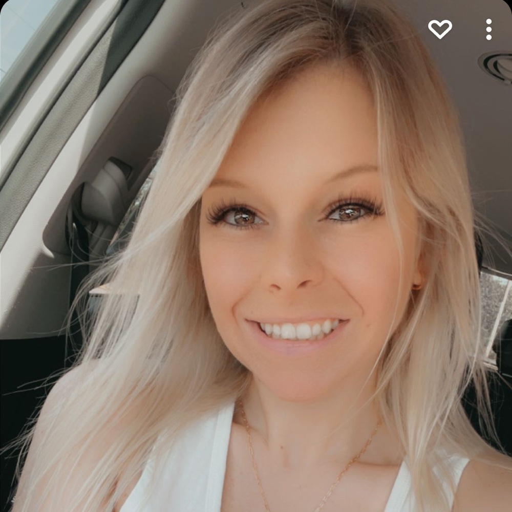 Meet your Posher, Jessica